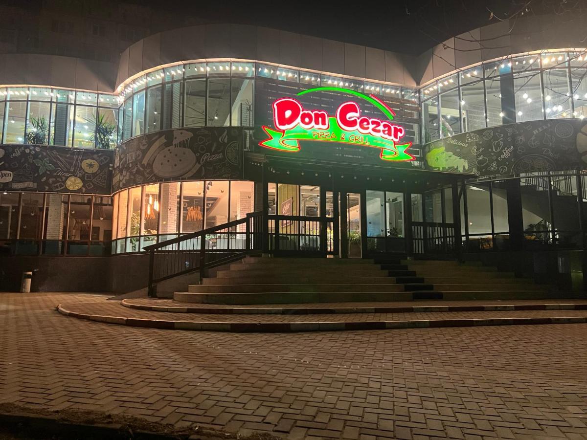 Hi-Tech Aparts Chisinau Exterior photo